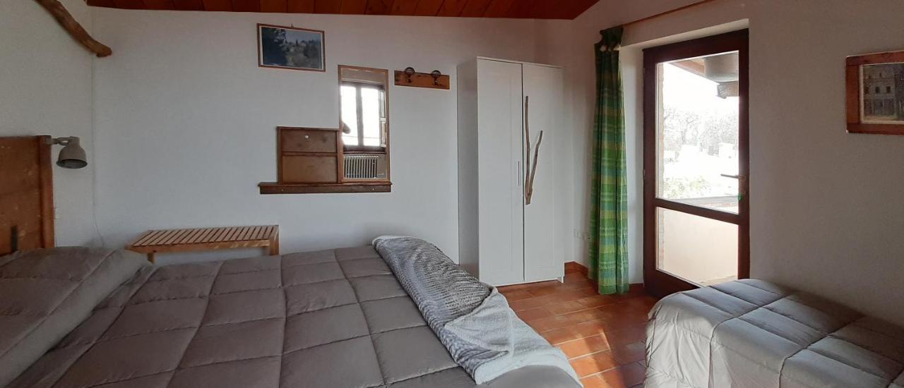 Гостевой дом Country House Ca' Vernaccia Урбино Экстерьер фото
