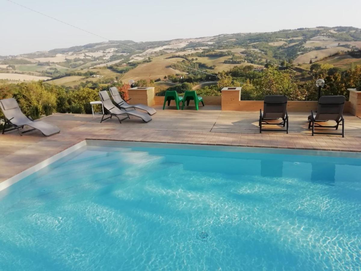 Гостевой дом Country House Ca' Vernaccia Урбино Экстерьер фото