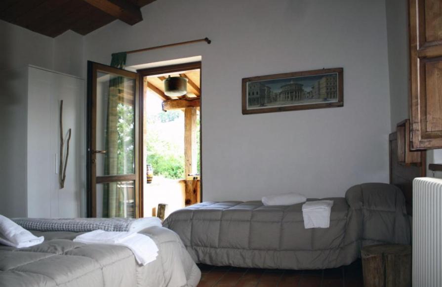 Гостевой дом Country House Ca' Vernaccia Урбино Экстерьер фото