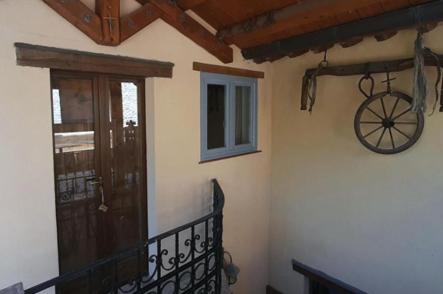Гостевой дом Country House Ca' Vernaccia Урбино Экстерьер фото